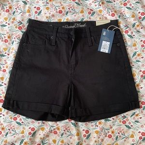 Black, Size 4 Universal Thread Shorts